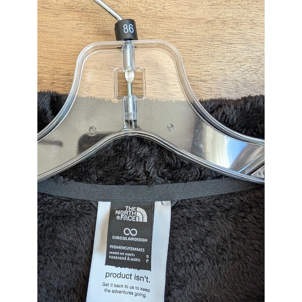 The North Face Novelty Osito Jacket Women Small Black Fleece Relaxed Fit 1/4 Zip - Picture 3 of 5
